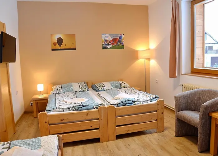 Balonovy A Pivovar Hotel Radesin